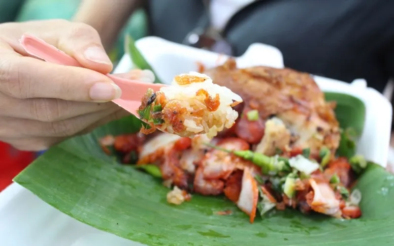 10 địa điểm ăn xôi đêm ngon nhất ở Sài Gòn