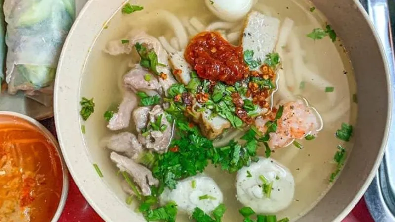 10 quán bánh canh chả cá ở Nha Trang ngon nứt vách