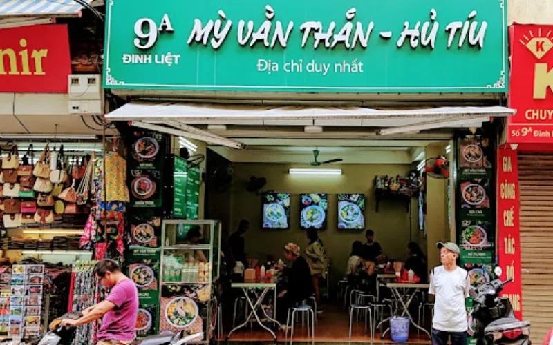 10 quán mì trộn ngon thu hút nhiều du khách nhất tại Hà Nội
