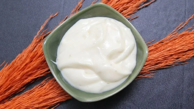 100g Mayonnaise bao nhiêu calo? Ăn Mayonnaise có béo không?