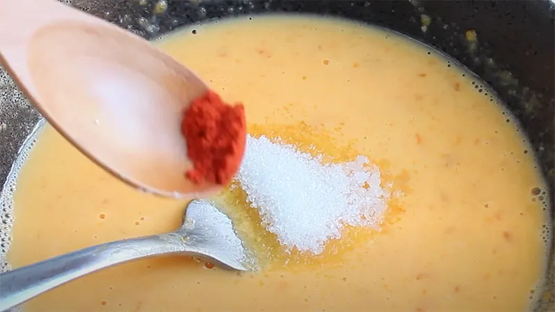 13 cách làm mì trộn muối ớt, tóp mỡ, trứng, kim chi chua cay