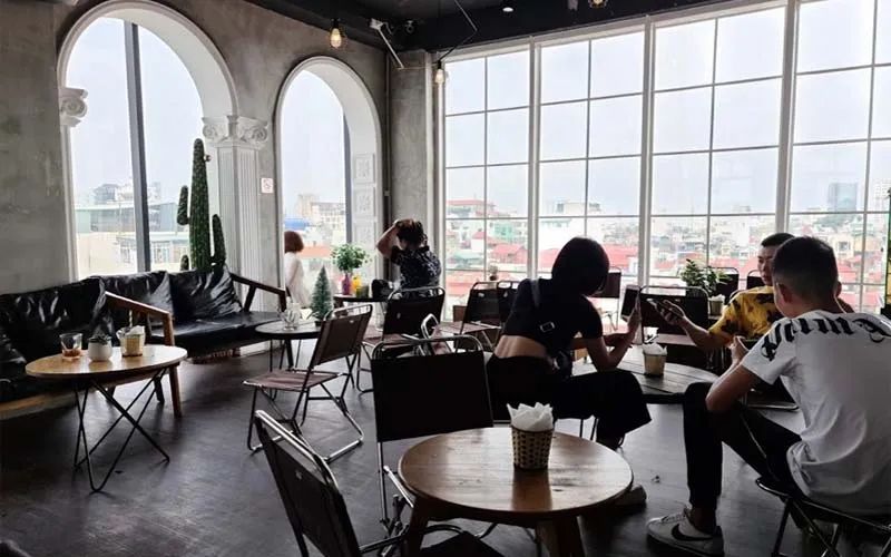 15 quán rooftop cafe Hà Nội giúp bạn ngắm nhìn vẻ đẹp có 1-0-2 của Thủ đô Hà Nội