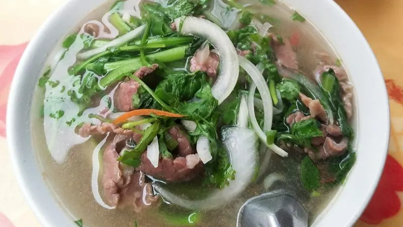 3 quán phở có tên gọi độc lạ, topping và cách ăn cũng có ‘102’ tại Hà Thành