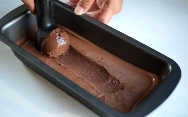 4 cách làm kem chuối xay tại nhà với những nguyên liệu sẵn có