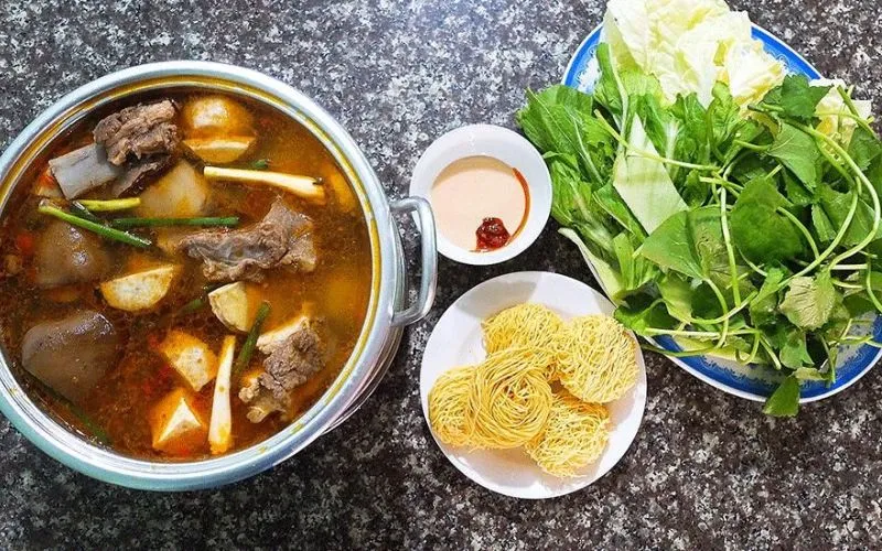 7 quán ăn đêm quận Tân Phú ngon quên lối về