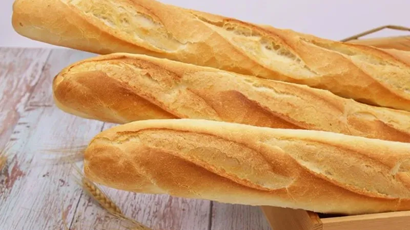 Bánh mì bao nhiêu calo? Ăn nhiều có béo không?