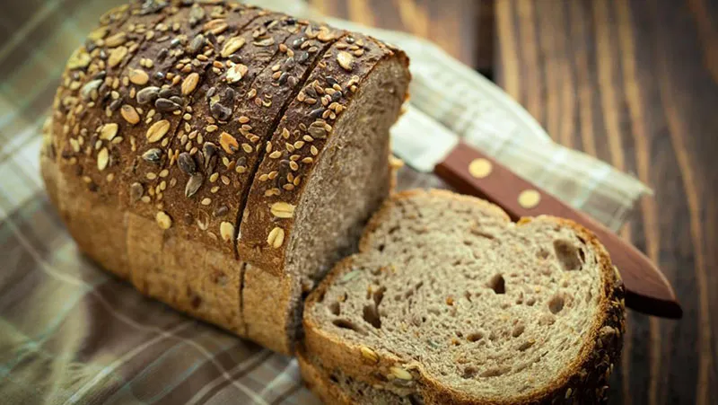 Bánh mì không chỉ để ăn mà còn có nhiều công dụng hay ho khác