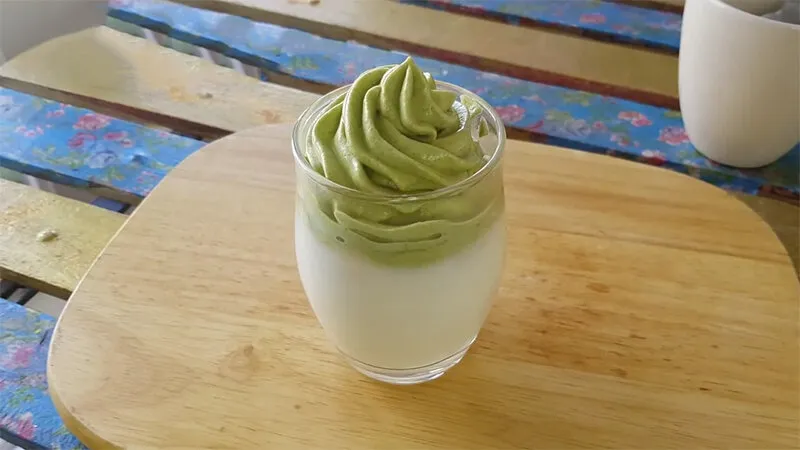 Bột matcha và bột trà xanh có phải là một? Cách dùng ra sao?