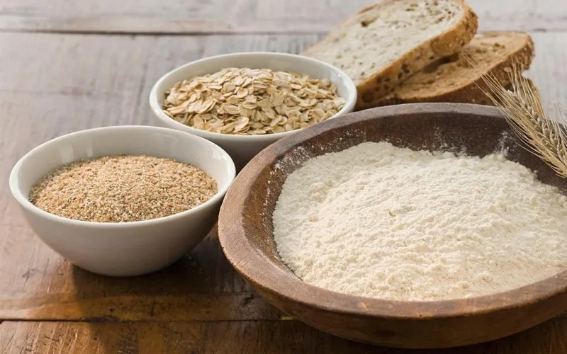 Bột mì nguyên cám là gì? Giá trị dinh dưỡng và 5 món ngon