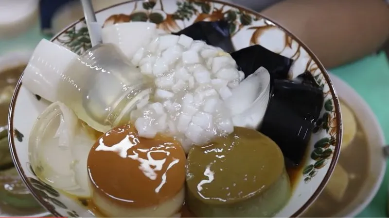Buồn miệng ghé ăn bánh flan trân châu dừa siêu hấp dẫn ở Bình Thạnh