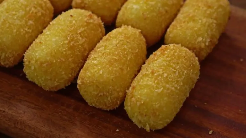 Cách làm bánh bao khoai tây Croquette thơm bùi, béo ngậy cho buổi sáng