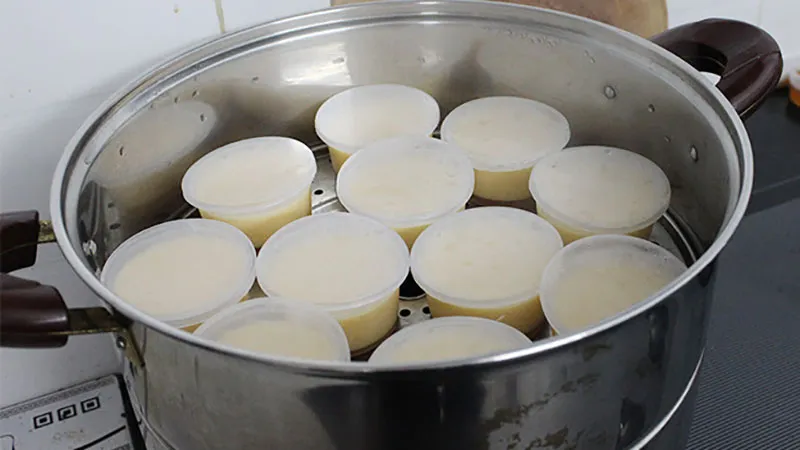 Cách làm bánh flan sữa tươi ngon tại nhà