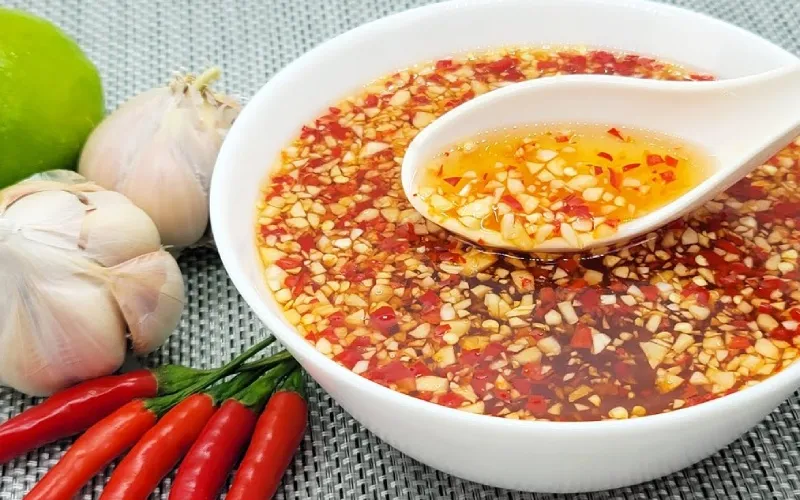 Cách làm chả giò trứng bùi béo, giòn ngon chiêu đãi cả nhà