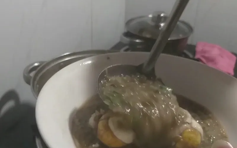 Cách làm cháo trứng vịt lộn đậu xanh chinh phục cả nhà