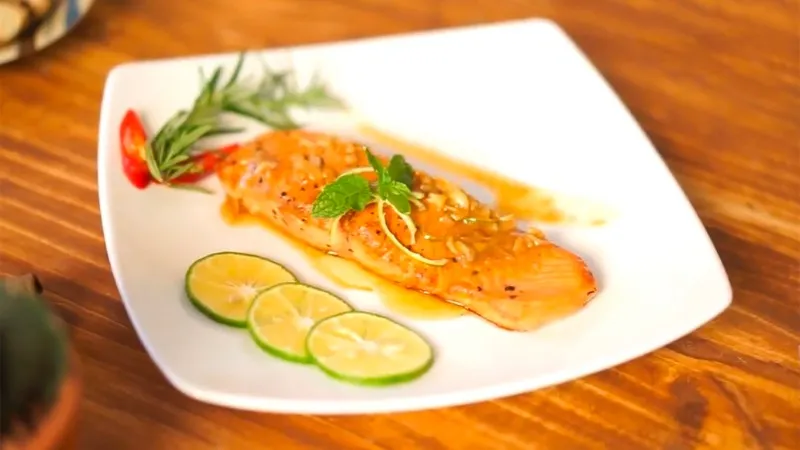 Cách làm món cá hồi sốt cam, thịt cá mềm ngọt vị thơm ngon