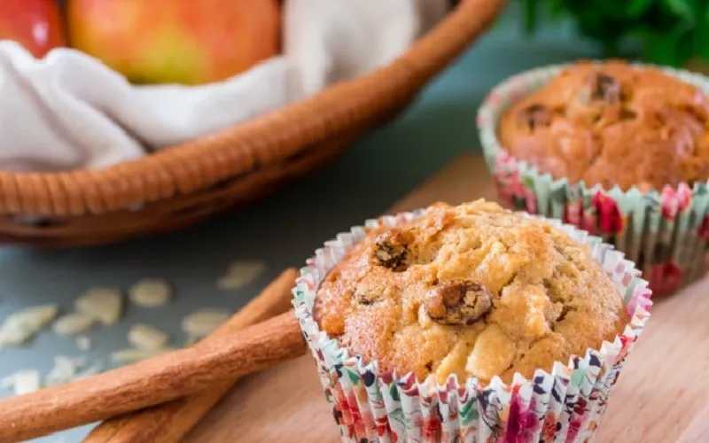 Cách làm muffin táo hạnh nhân mềm xốp, ngọt thơm cực hấp dẫn