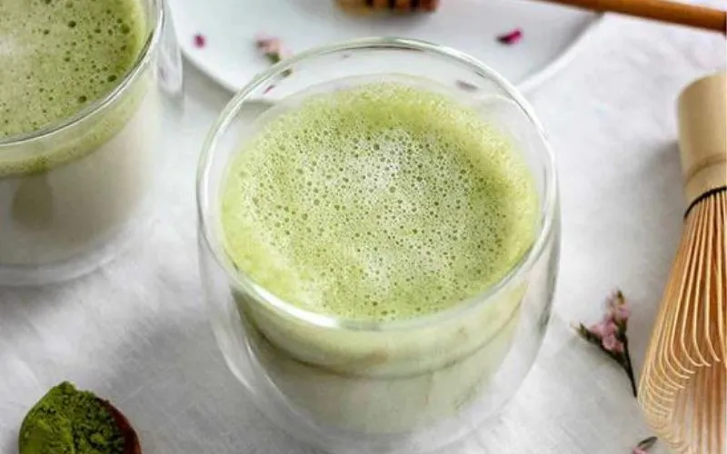 Cách làm nước dừa matcha lạ miệng, thử một lần là nghiện ngay