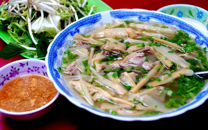 Cách nấu bún măng Vịt Sài Gòn ngọt nước, thơm ngon chuẩn vị