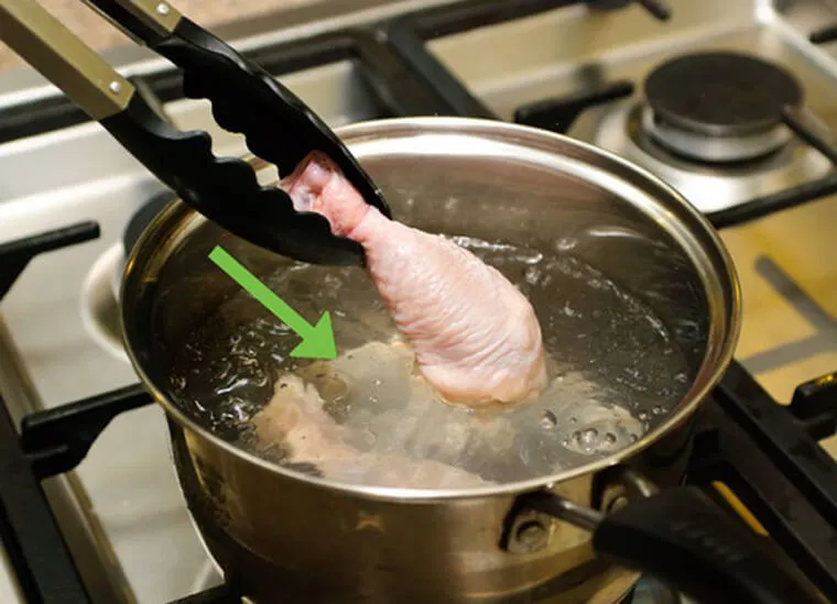Cách nấu cháo thịt gà cà rốt bổ dưỡng cho bé yêu tại nhà