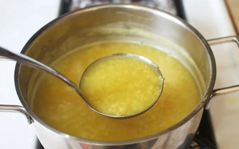 Cách nấu chè đậu xanh nước cốt dừa giải nhiệt mùa hè