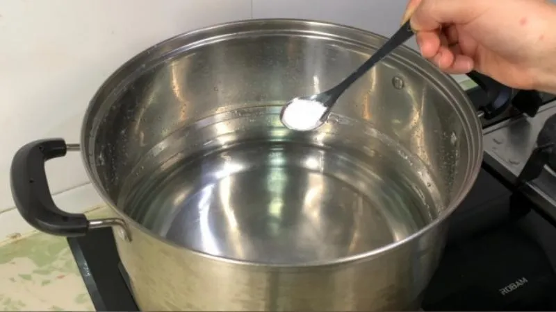 Cách nấu nước đường dùng để pha chế và làm bánh đơn giản