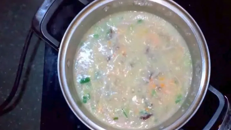 Cách nấu súp gà cho bé mau ăn chóng lớn