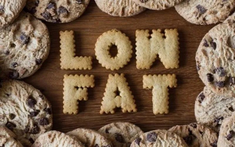 Chế độ ăn low fat là gì? Có nên áp dụng không?