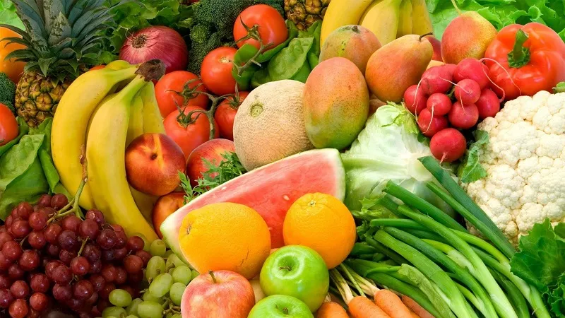 Có nên áp dụng chế độ ăn toàn trái cây để giảm cân?
