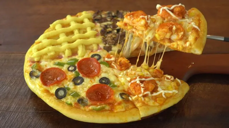 Công thức làm bánh pizza 4 vị giòn xốp chiêu đãi cả nhà cuối tuần