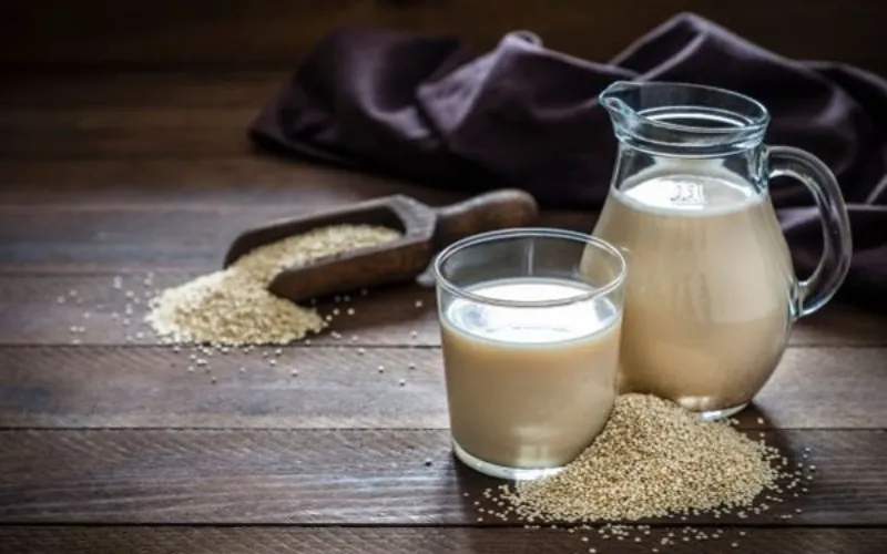Công thức làm sữa quinoa (sữa hạt diêm mạch) healthy tốt cho sức khỏe
