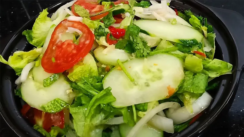 Hướng dẫn làm món salad dầu giấm thơm ngon bổ dưỡng dễ làm tại nhà