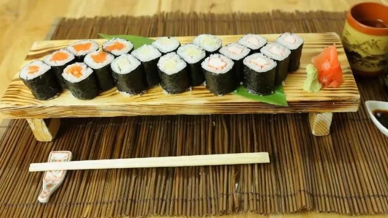 Hướng dẫn làm sushi maki chuẩn như nhà hàng ngay tại nhà