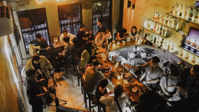 Khám phá 8 quán bar ‘ẩn mình’, tránh xa bộn bề cuộc sống giữa trung tâm Sài Gòn