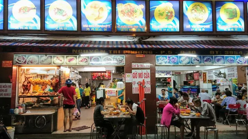 List 5 quán cơm người Hoa ngon quên lối về tại Sài Gòn