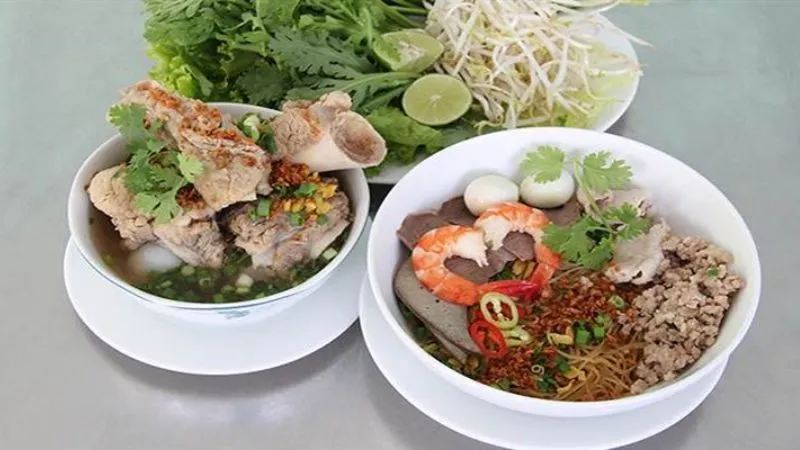 Lưu tên những quán ăn ngon ở Tân Phú này vào To do list của bạn ngay bây giờ