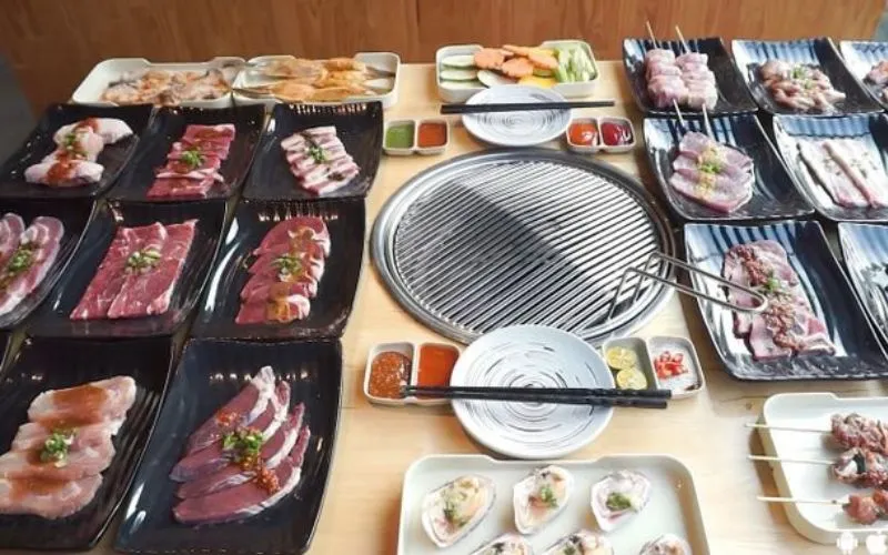 Ở quận 10 thì đừng bỏ qua 5 nhà hàng buffet ngon, bổ, rẻ nhất quận 10