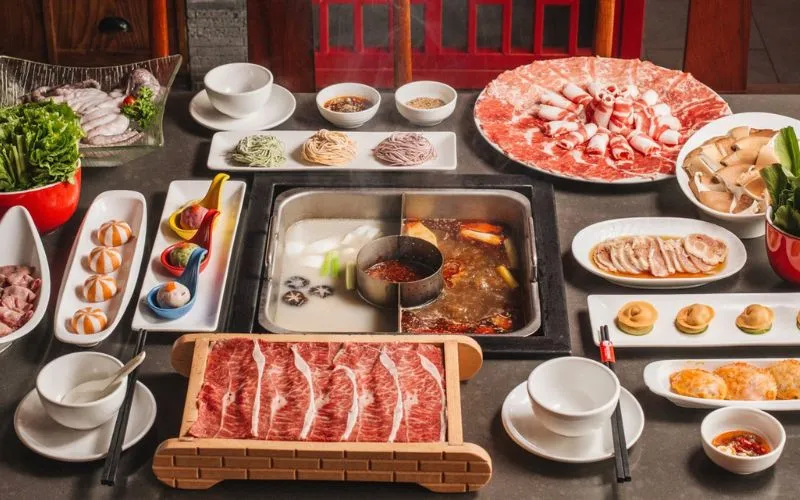 Ở quận 10 thì đừng bỏ qua 5 nhà hàng buffet ngon, bổ, rẻ nhất quận 10