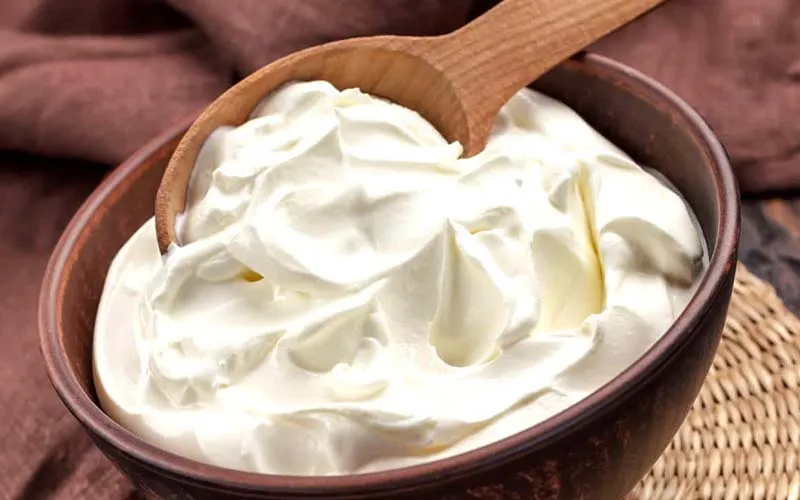 Sour Cream là gì? Có thể thay thế Sour Cream trong nấu ăn?