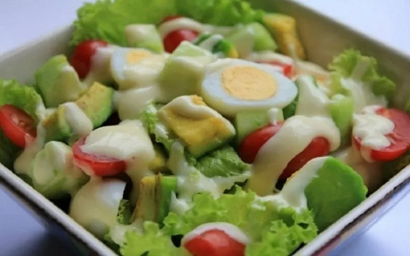 Tổng hợp 5 cách làm salad bơ thanh mát tại nhà