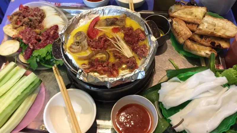 Top 16 quán ăn vặt ở quận Hoàn Kiếm cực ngon, siêu rẻ