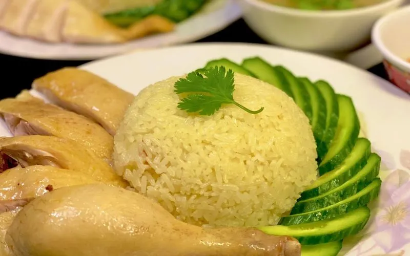 Top 5 quán ăn trưa ngon, giá rẻ tại quận Tân Phú