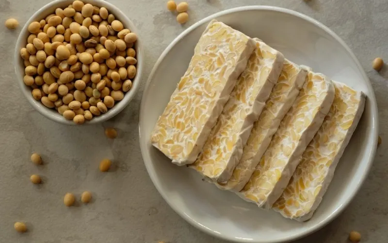 Tự làm tempeh đậu nành bổ dưỡng đơn giản tại nhà