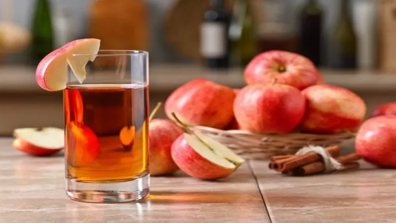 Uống nước ép táo có giảm cân không? 1 ly nước ép táo bao nhiêu calo?